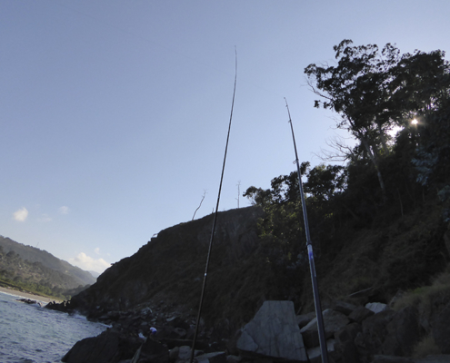 Pesca en Asturias desde pedrero